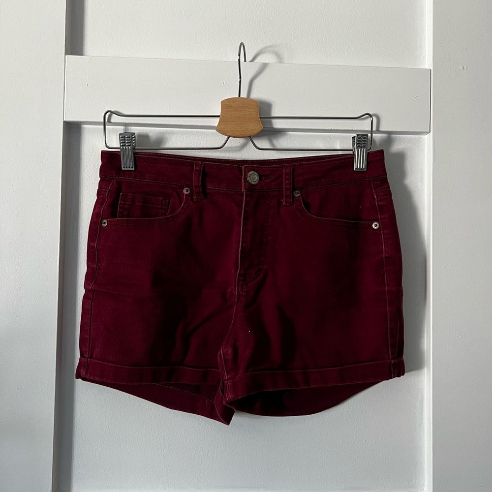 Aeropostale Size 8 Maroon High Waisted Shorts